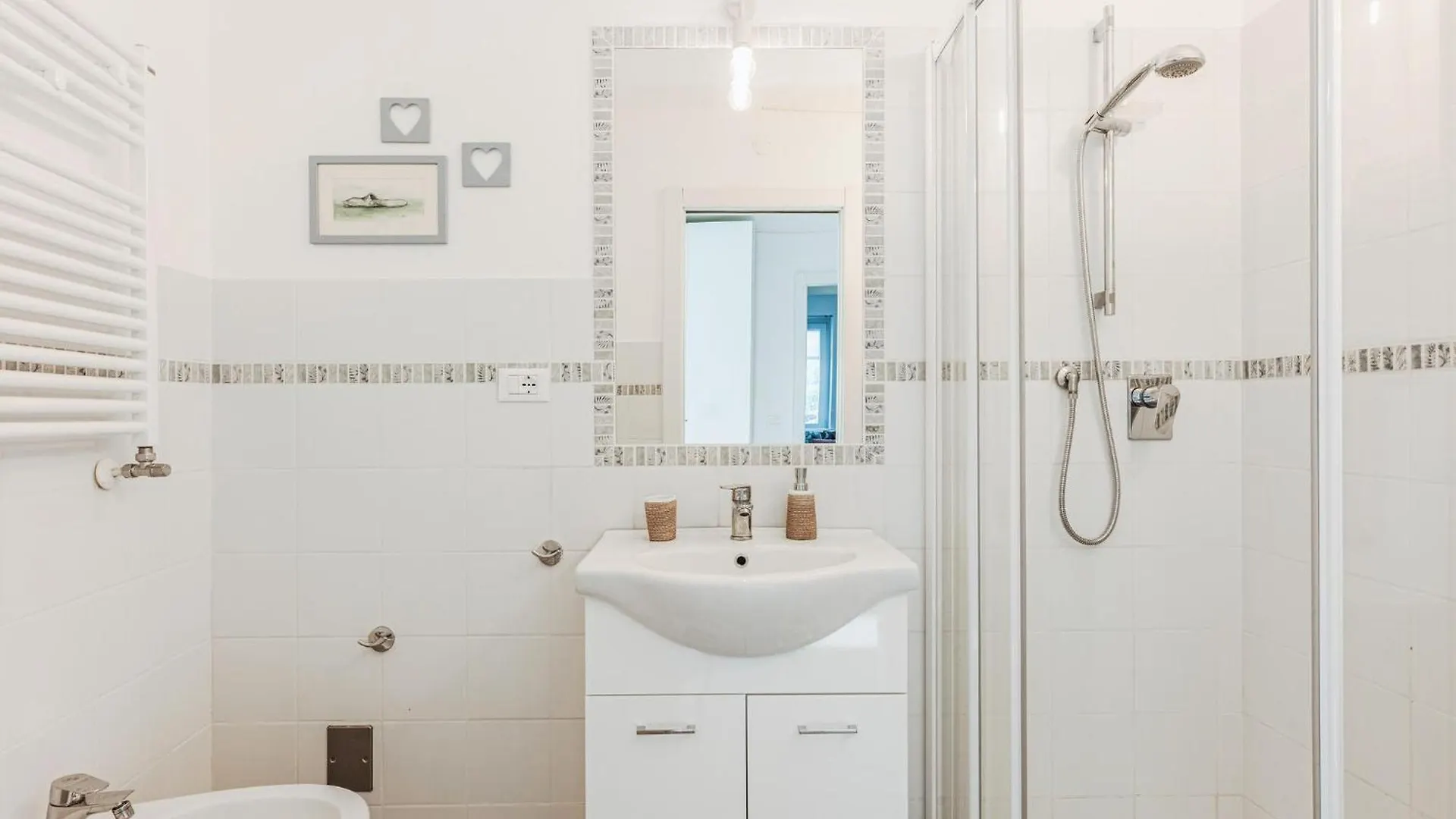 Awesome Apartment In Recco With Jacuzzi 0*,  Italy