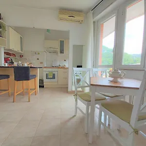 Appartamento Il Papavero, Recco